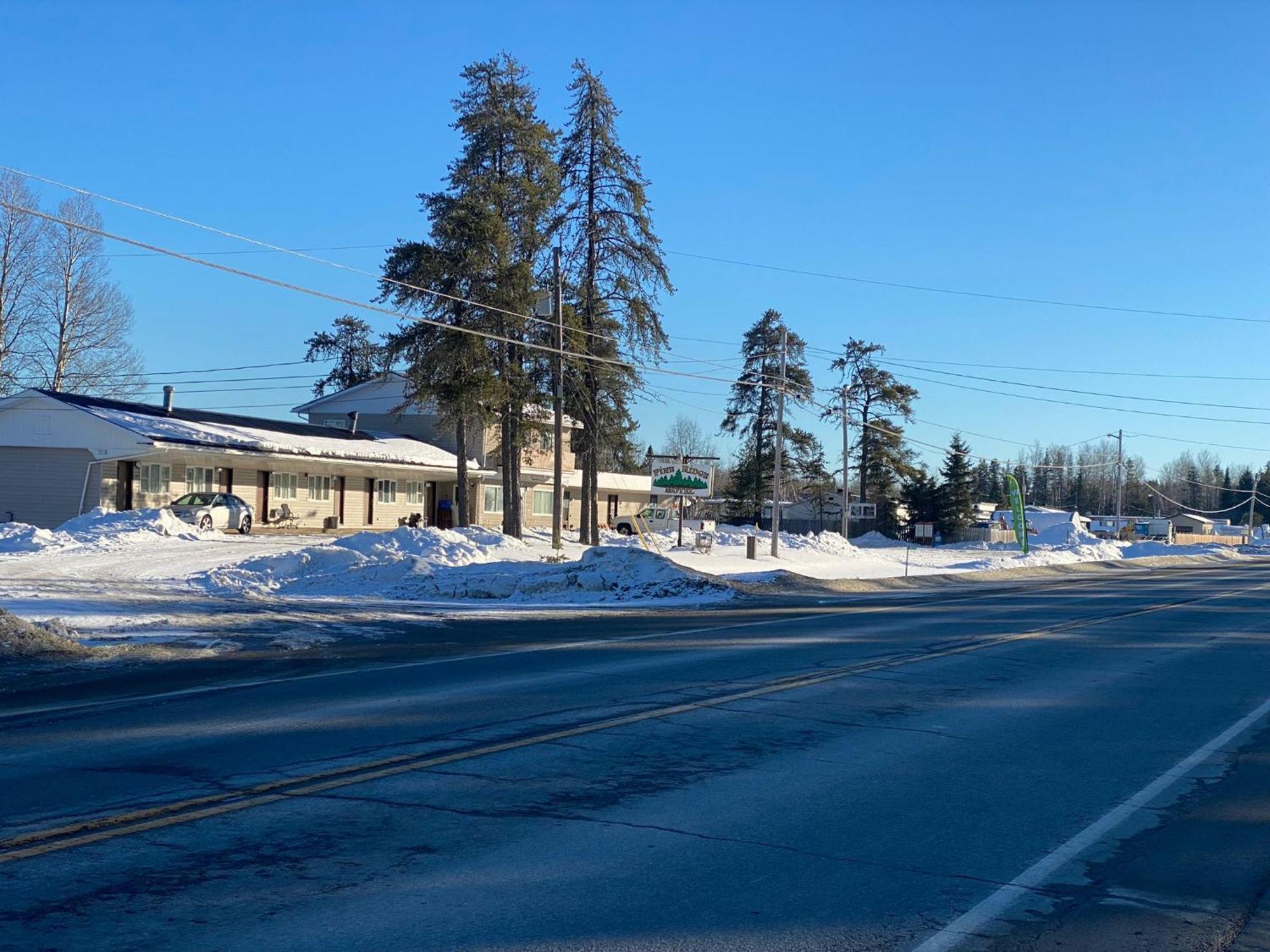 Pine Ridge Motel Timmins Exterior photo